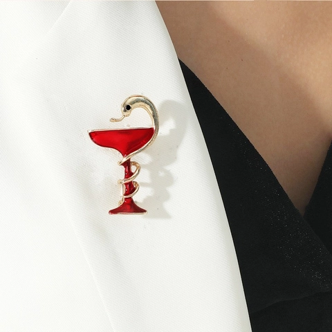Mode Legierung Schale der Hygieia Medizinische Brosche Mit Strass Emaille Schlange Cup Design Arzt Apotheker Abzeichen Schmuck Pin