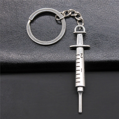 Vintage Zinc Alloy Syringe Pendant Keychain Retro Metal Medical Needle Tube Bag Hanging Ornament For Doctor Nurse Gift