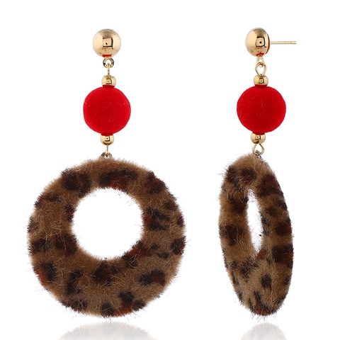 Retro Geometric Round Plush Drop Earrings For Women Alloy Gold Plated Leopard Print Faux Fur Ball Autumn Winter Jewelry