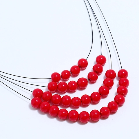 Collier Künstliche Perles Multicouches à la Mode pour Femmes Élégant Collier Ras du Cou à Plusieurs Rangs Bijoux de Fête Cadeau