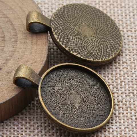Vintage Round Zinc Alloy Pendant Base Tray For DIY Jewelry Making Antique Bronze Silver Copper Black Metal Charms Finding