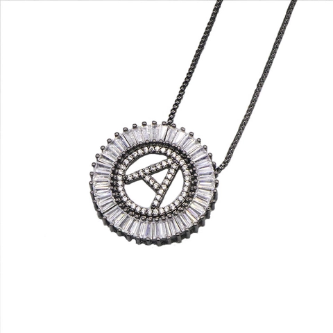 Moderne Kupfer Rund Zirkonia Anfangsbuchstabe Anhänger Halskette Mikro Eingelegte Strass Venezianerkette Mode Schmuck Unisex