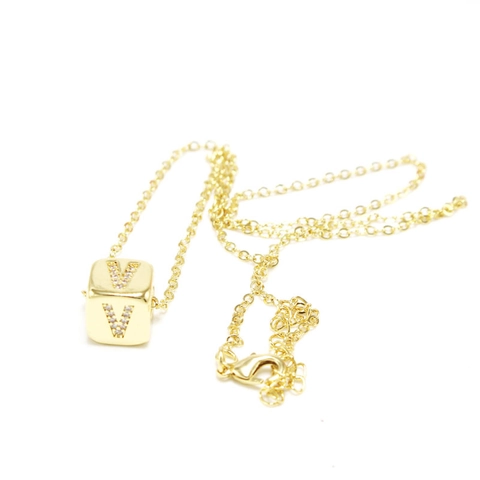 Alphabet Initial Cube Pendant Necklace Gold Plated Copper Rhinestone Inlaid Letter DIY Jewelry Accessories For Women Men
