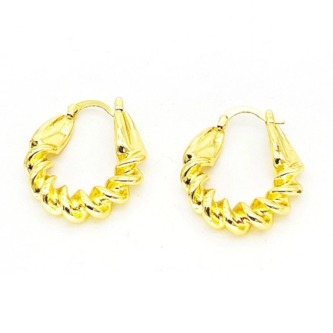 Boucles d'Oreilles Créoles Géométriques en Cuivre Plaqué Or 18K Mode Européenne Américaine Pour Femmes Creux en Forme de C Étoile Cœur Texturé