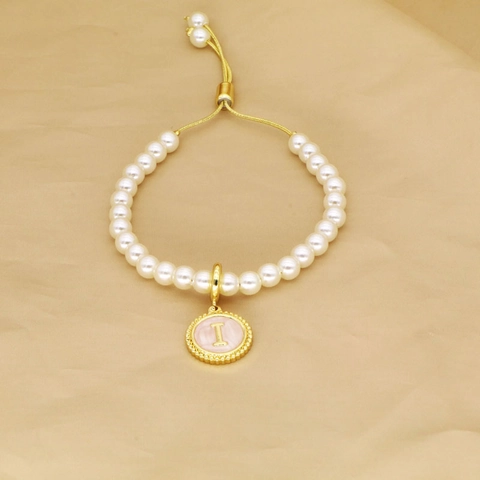 Women Minimalist Imitation Artificial Pearl Bracelet Pink Enamel Initial Letter Pendant Adjustable Gold Plated Copper Chain Jewelry
