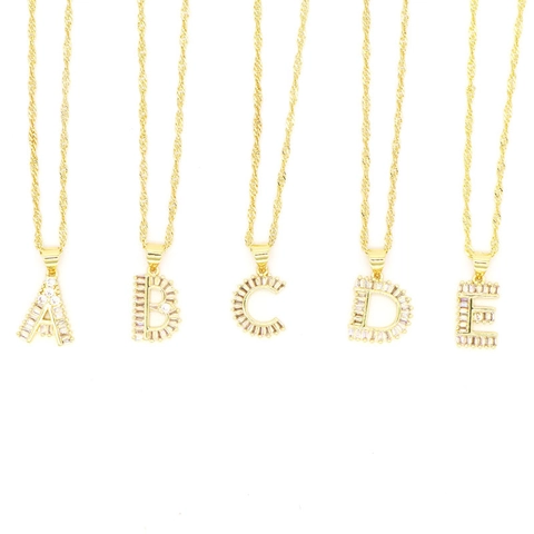 Collier Pendentif Lettre Anglaise en Cuivre Plaqué Or 18K Avec Zircone Bijoux de Chaîne d'Os à Serrure Initiale pour Femmes