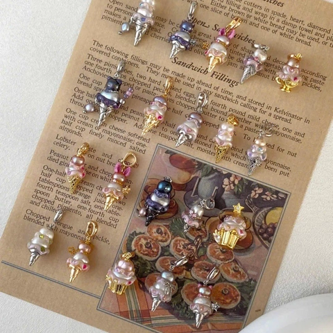 Sweet Copper Ice Cream Bear Cupcake Pendant Necklace With Artificial Pearl Rhinestone For Women Cute Enamel Bow Jewelry