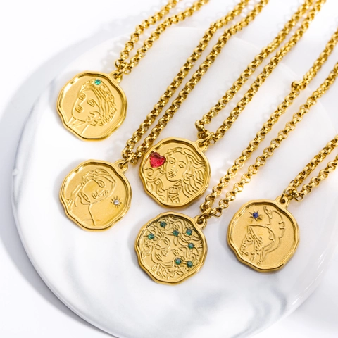 Vintage Stainless Steel Greek Myth Goddess Medusa Pendant Necklace For Women Retro Athena Coin Necklace Zirconia Gold Jewelry