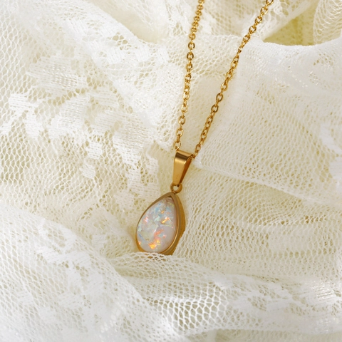Minimalist Stainless Steel 18K Gold Plated Waterdrop Synthetic Opal Pendant Necklace For Women Fashion Jewelry Gift