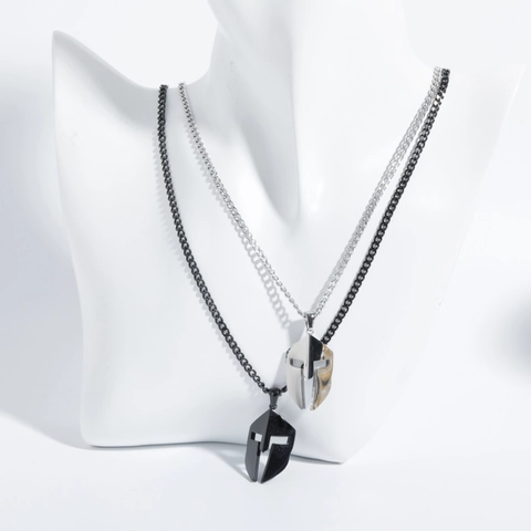 Collana con Ciondolo Maschera da Guerriero Spartano in Acciaio Inossidabile per Uomo Gioielli in Stile Hip Hop Punk Vintage Lucidato