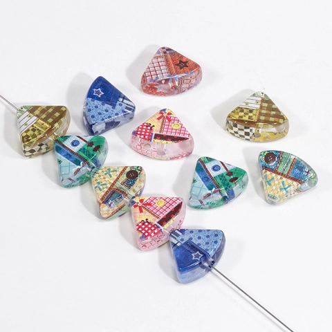 Triangle Acrylic Patchwork Print Beads For DIY Jewelry Making Keychain Mobile Phone Chain Vintage Cartoon Loose Beads