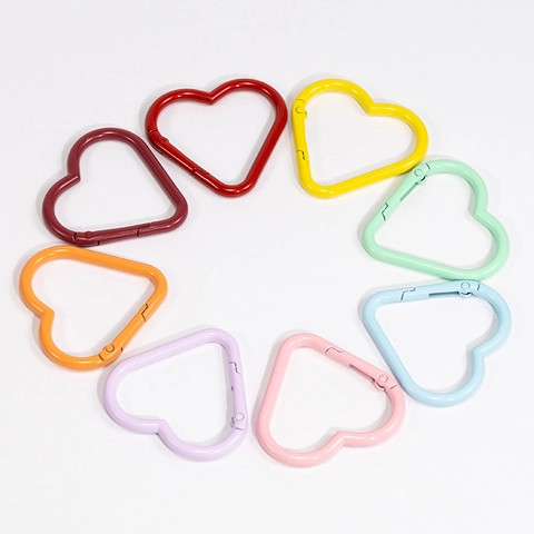 Heart Shaped Alloy Carabiner Lacquered Colorful Keychain Clips For DIY Craft Accessories Jewelry Making Outdoor Hanging Hook