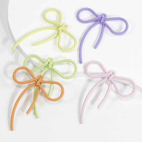DIY Legering Strik Hangers Gelakt Bow Tie Charms Voor Sieraden Maken Sleutelhanger Telefoon Ketting Decoratie Multi Kleuren