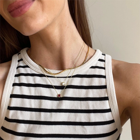 Women Minimalist Copper Birthstone Round Pendant Necklace Gold Electroplated Round Rhinestone Inlaid Necklace Simple Commuter Jewelry Birthday Gift