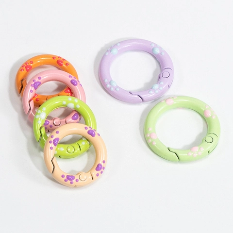 Süße Bunte Legierung Katzenpfote Druck Rund Federring O-Ring Offene Schnalle Für DIY Schmuckherstellung Schlüsselanhänger Taschenzubehör