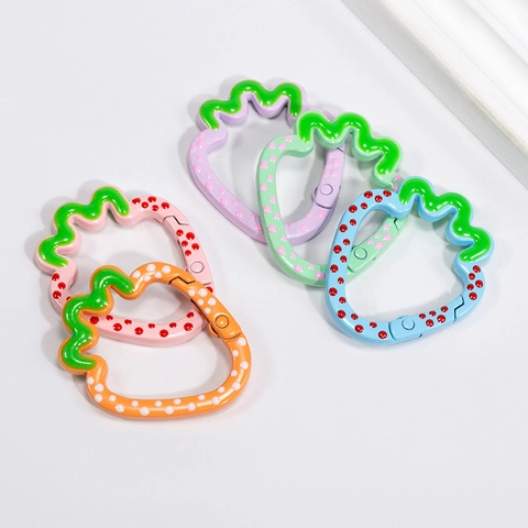 Cute Strawberry Shape Painted Alloy Keychain DIY Accessories Spring Buckle Polka Dot Cartoon Carabiner Hook For Bags Jewelry Making
