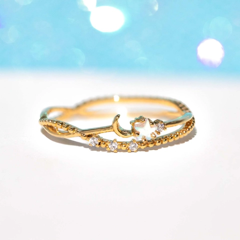 Minimalist Copper PVD Plated Gold Layered Star Moon Ring For Women Elegant Zirconia Inlaid Fashion Finger Jewelry Gift
