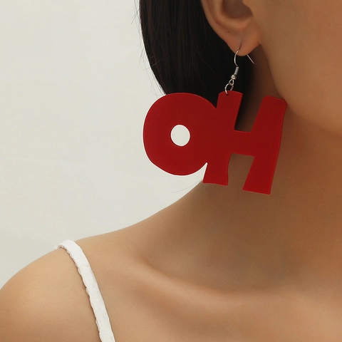 Rote Acryl Buchstaben OH HO Ohrhänger Für Damen Mode Übertriebene Große Statement Haken Ohrringe Schmuck Geschenk