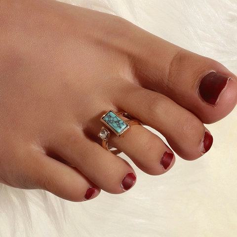 Vintage Ethnic Gold Zinc Alloy Toe Ring With Rectangular Turquoise Zirconia For Women Adjustable Geometric Open Ring Jewelry