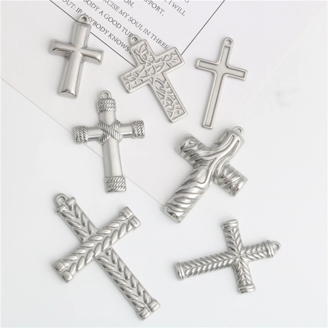Edelstahl Kreuz Anhänger Für DIY Schmuckherstellung Vintage Religiöse Silber Farbe Kreuz Charms Halskette Armband Zubehör