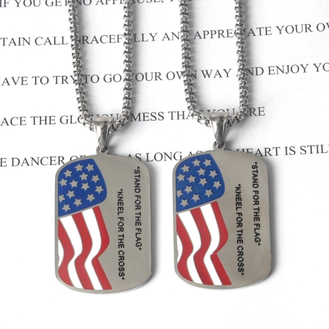 Collana con Ciondolo Dog Tag Bandiera Americana in Acciaio Inossidabile Hip Hop Punk Stand For The Flag Kneel For The Cross Gioielli