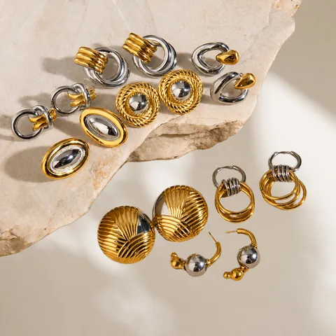 Orecchini a Bottone a Cerchio Bicolore in Acciaio Inossidabile Rétro da Donna Placcati Oro 18K Impermeabili Gioielli