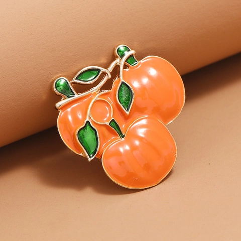 Vintage Halloween Pumpkin Enamel Brooch For Women Alloy Fruit Persimmon Lapel Pin Festive Party Decoration Jewelry Accessory