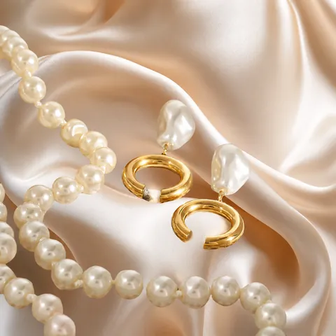 Boucles d'Oreilles Clips de Luxe en Acier Inoxydable avec Perles Artificielles Baroques Sans Perçage Géométrique Or Bijoux Élégants
