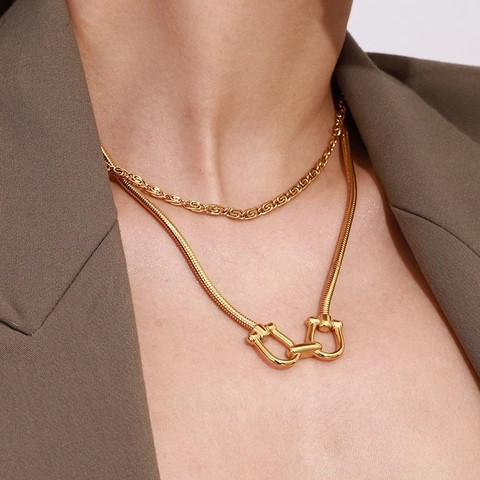 Tarnish Free Gold Double Layer Snake Chain Necklace Stainless Steel Horseshoe U-Shape Pendant Fashion Clavicle Jewelry Women