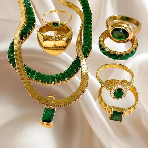Anelli Collana Bracciale In Acciaio Inossidabile Placcato Oro 18K Zirconia Verde Per Donna Gioielli Vintage Stile INS