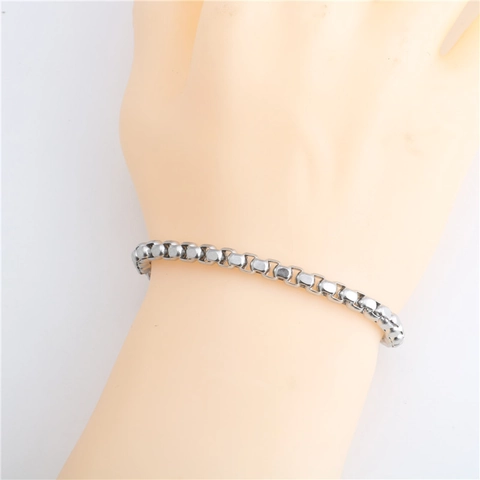 Bracciale Catena Veneziana Unisex in Acciaio Inossidabile Argento Lucido Hip Hop Chiusura a Olivetta Gioielli Regalo