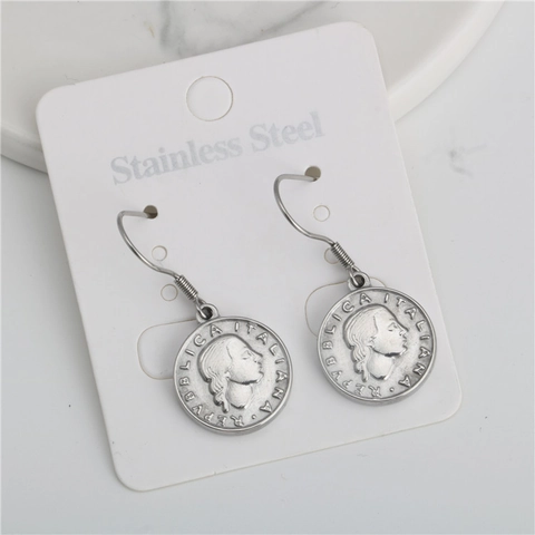 Vintage Edelstahl Relief Münze Ohrstecker Barock Königin Porträt Ohrhänger Für Damen Mode Schmuck Elegantes Geschenk