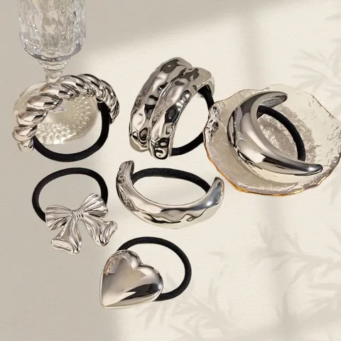 Coletero Minimalista de Acero Inoxidable para Mujer Metal Plateado Geométrico Lazo Corazón Soporte para Coleta Anillo de Pelo