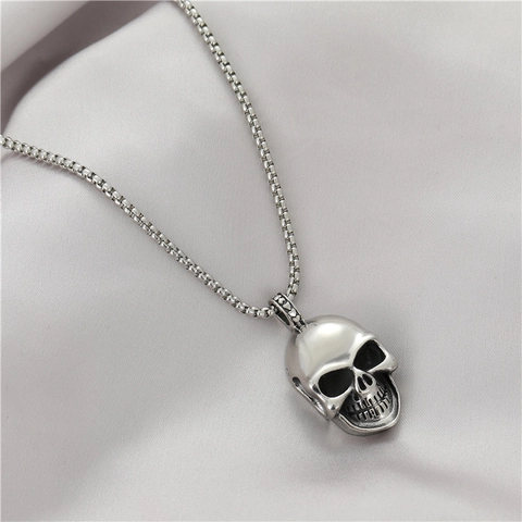 Collar de Colgante Hip Hop de Acero Inoxidable para Hombre Mujer Gótico Calavera Cruz León Brújula Joyería Punk Vintage