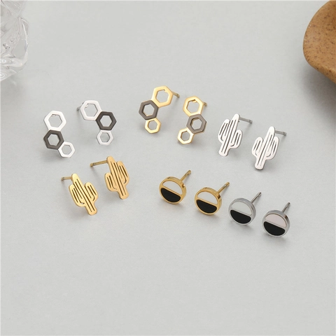 Boucles d'oreilles Puces en Acier Inoxydable Minimalistes pour Femmes Design Géométrique Nid d'abeille Cactus Rond Bijoux Mode