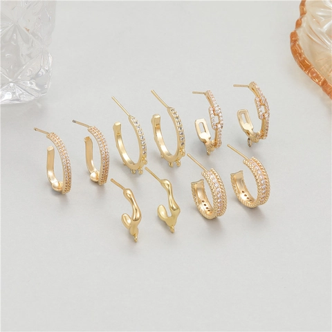 Orecchini a Bottone a Forma di C con Zirconia Minimalista e Perno in Argento Sterling 925 Gioielli Geometrici in Rame
