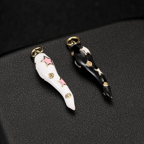 Pastoral Copper Cornicello Horn Pendant Lucky Chili Shape Enamel Star Pattern Gold Plated Women DIY Necklace Accessory