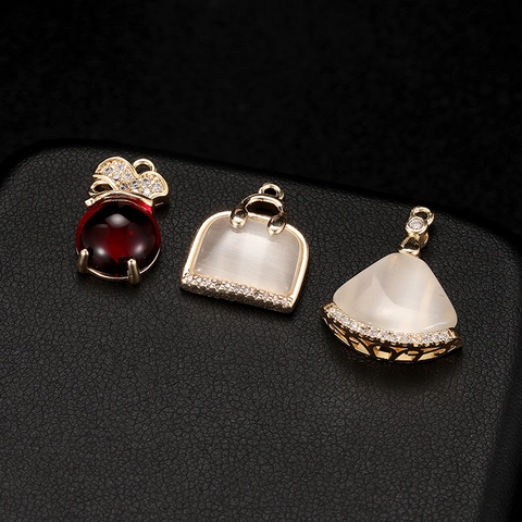 14K Gold Plated Copper Zirconia Pendant Crystal Red Agate Cat's Eye Lucky Bag Handbag Fan Shape Necklace For Women Jewelry