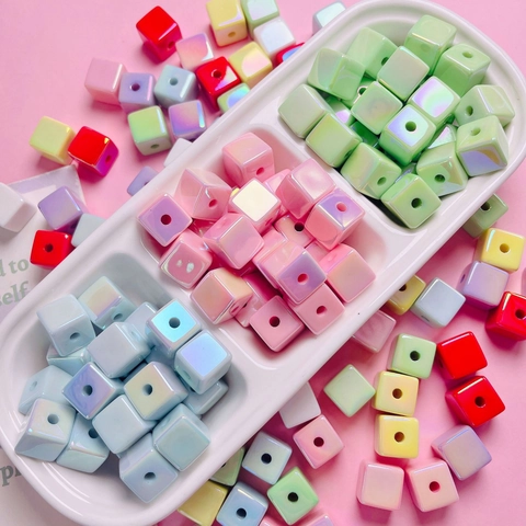 Colorful UV Plated Acrylic Cube Beads For DIY Jewelry Making Square Spacer Beads With Center Hole For Phone Chain Keychain
