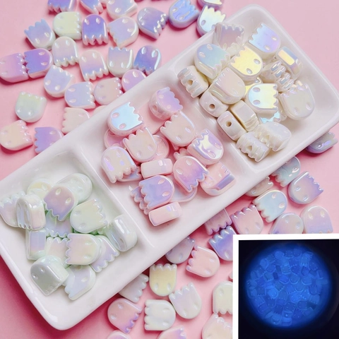 Perline in Acrilico a Forma di Fantasma con Placcatura Aurora UV Luminose al Buio per Creazione di Gioielli Fai da Te