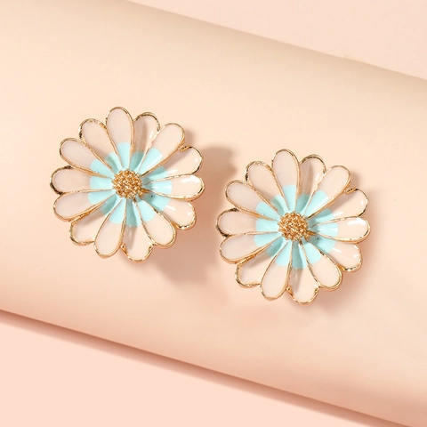 Minimalist Forest Style Alloy Enamel Camellia Flower Stud Earrings Fresh Pastel Drip Oil Daisy Earrings For Women Fashion Jewelry