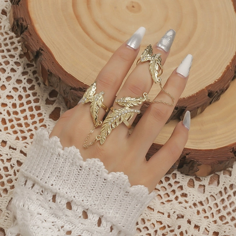 Vintage Alloy Rhinestone Linked Ring Set Bohemian Feather Rose Butterfly Finger Chain Open Adjustable Ring For Women Fashion Jewelry