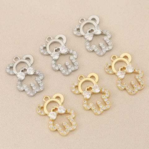 Pendentif Ours Mignon en Cuivre avec Micro-Incrustation de Zircone Nœud Papillon Charms pour Création de Bijoux DIY Collier Bracelet