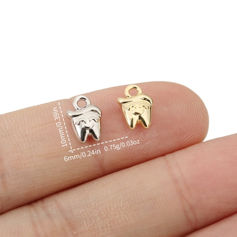 Ciondolo a Forma di Dente Cartone Animato Solo Senza Catena Oro Argento Placcato Rame Fai da Te Accessorio Gioielli