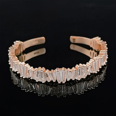 Elegant Alloy Baguette Cut Cubic Zirconia Open Bangle For Women Luxury Gold Silver Rose Gold Plated Fashion Jewelry Adjustable Bracelet