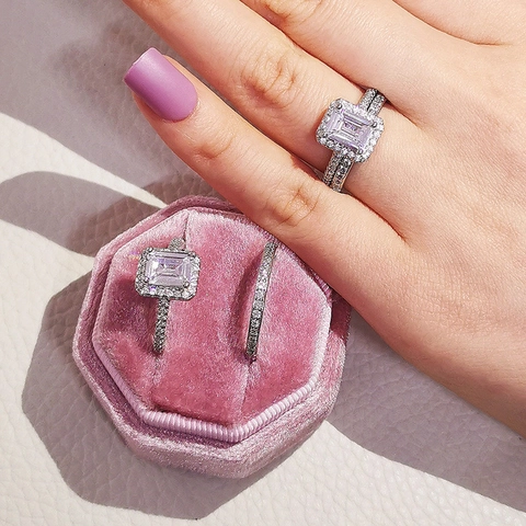 Luxury Copper Emerald Cut Halo Ring Combination With Clear Rhinestone Accents Fashion Wedding Engagement Rings For Women
