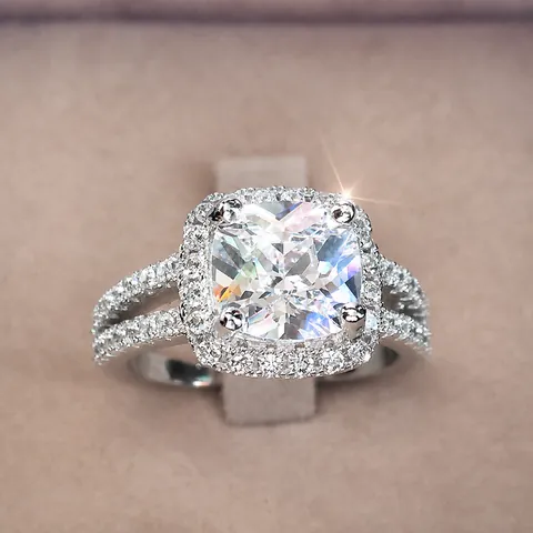 Luxurious Cushion Cut Zirconia Halo Ring For Women Copper Geometric Engagement Wedding Party Finger Ring Jewelry Gift