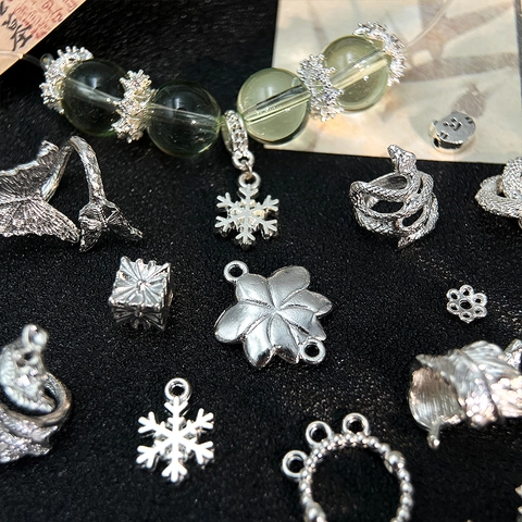 Vintage Silver Alloy DIY Jewelry Accessories Charms For Bracelet Necklace Earring Making Retro Chinese Style Flower Butterfly Snowflake Angel Wing Beading Materials