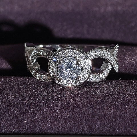 Elegant S925 Sterling Silver Ring For Women Round Rhinestone Halo Infinity Twisted Band Wedding Engagement Jewelry