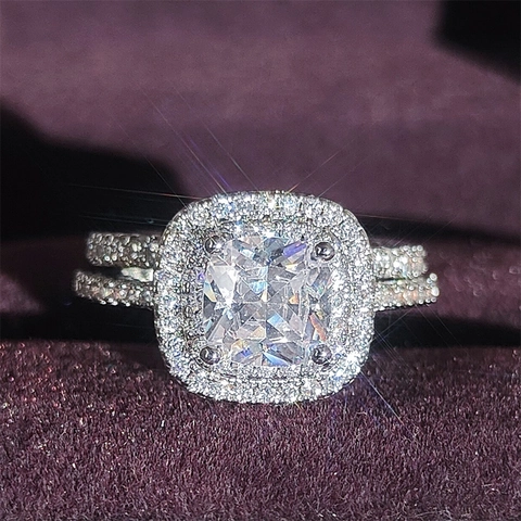 Elegante Juego de Anillos de Compromiso de Cobre con Strass para Mujer Halo Corte de Cojín Cuadrado Joyería de Moda